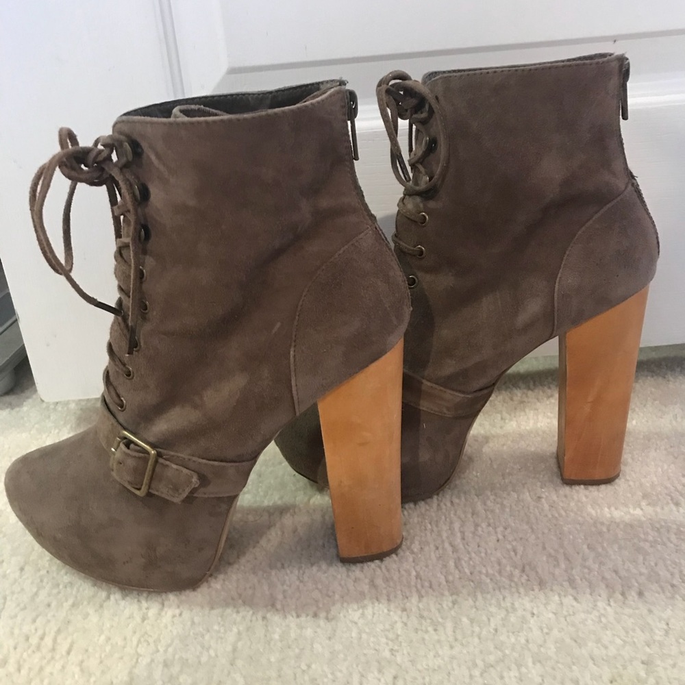 Steve Madden Wooden Heel Booties